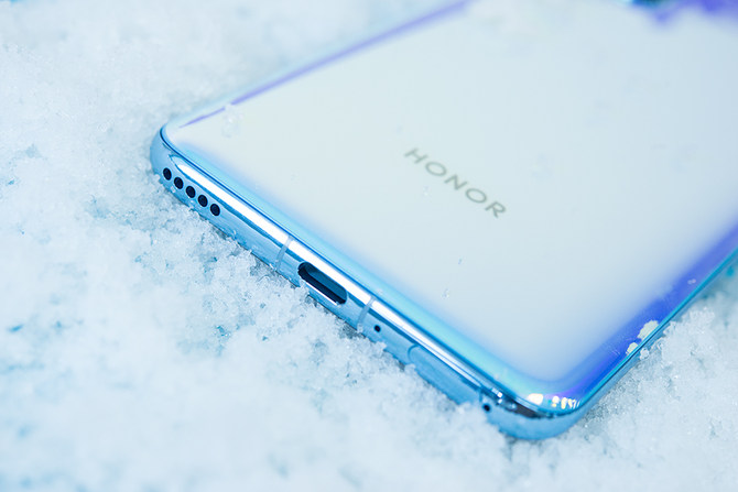 荣耀V30PRO详细评测：MatrixCamera相机矩阵开启5G视频时代