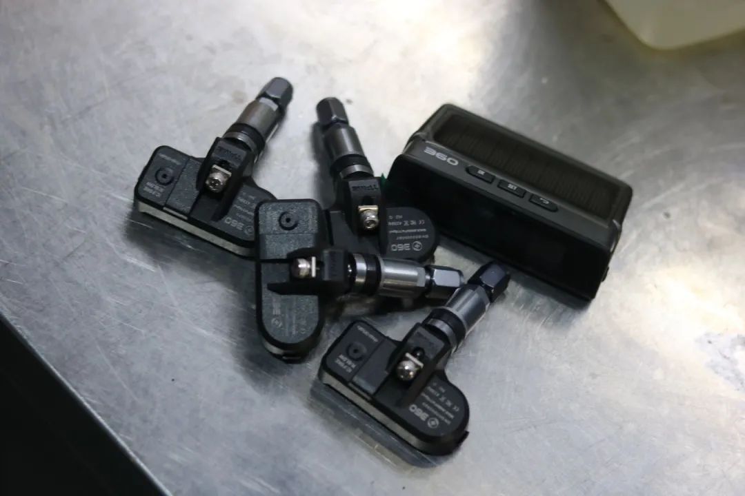 怪兽修车：翻新一辆2005年凌志LS430，当年百万经典车，满血复活