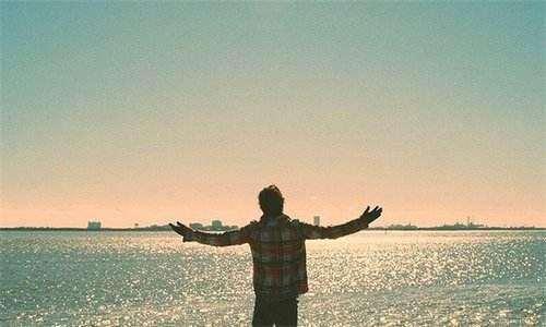 不要在愤怒或者沮丧时做任何决定,不要在愤怒的时候做任何决定