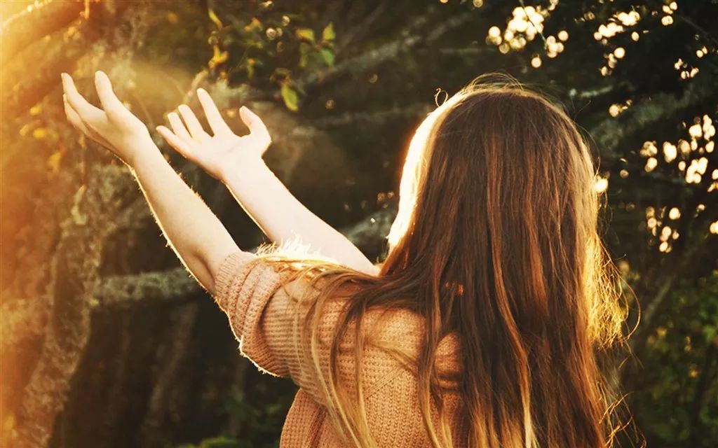 你的形象和气质里藏着,你的外表里藏着你的运气