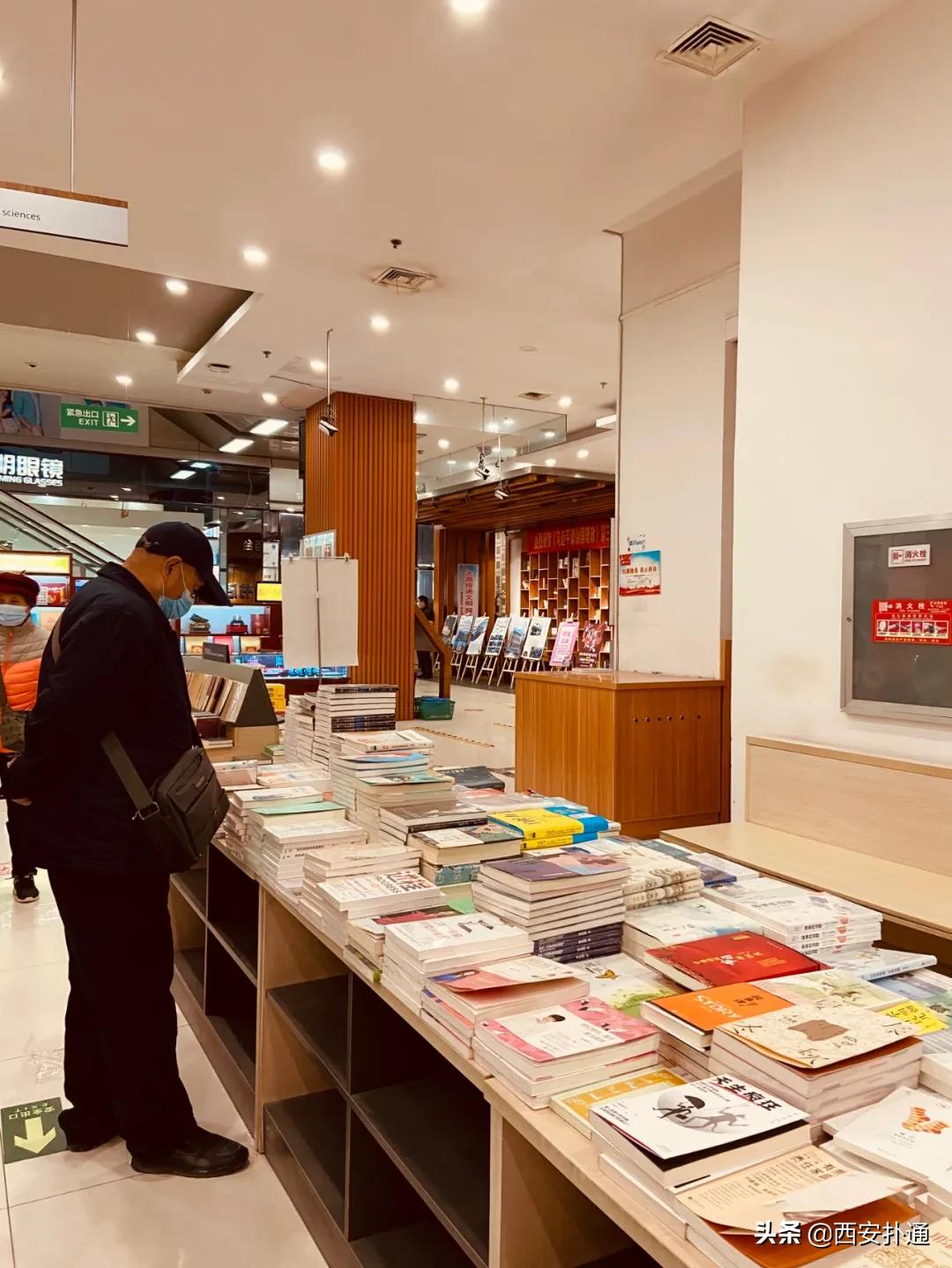 钟楼书店什么时候正常营业,钟楼书店现在开门吗