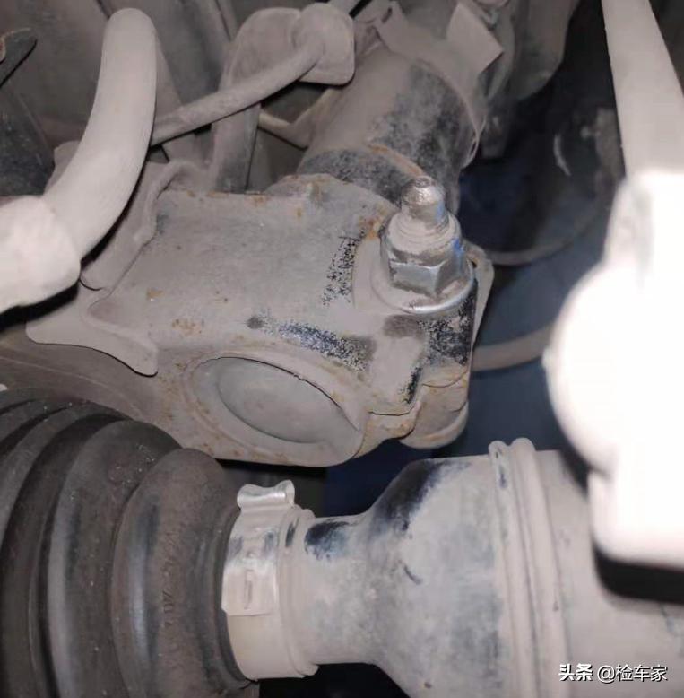 买二手大众polo哪款性价比高,大众polo和斯柯达晶锐对比视频