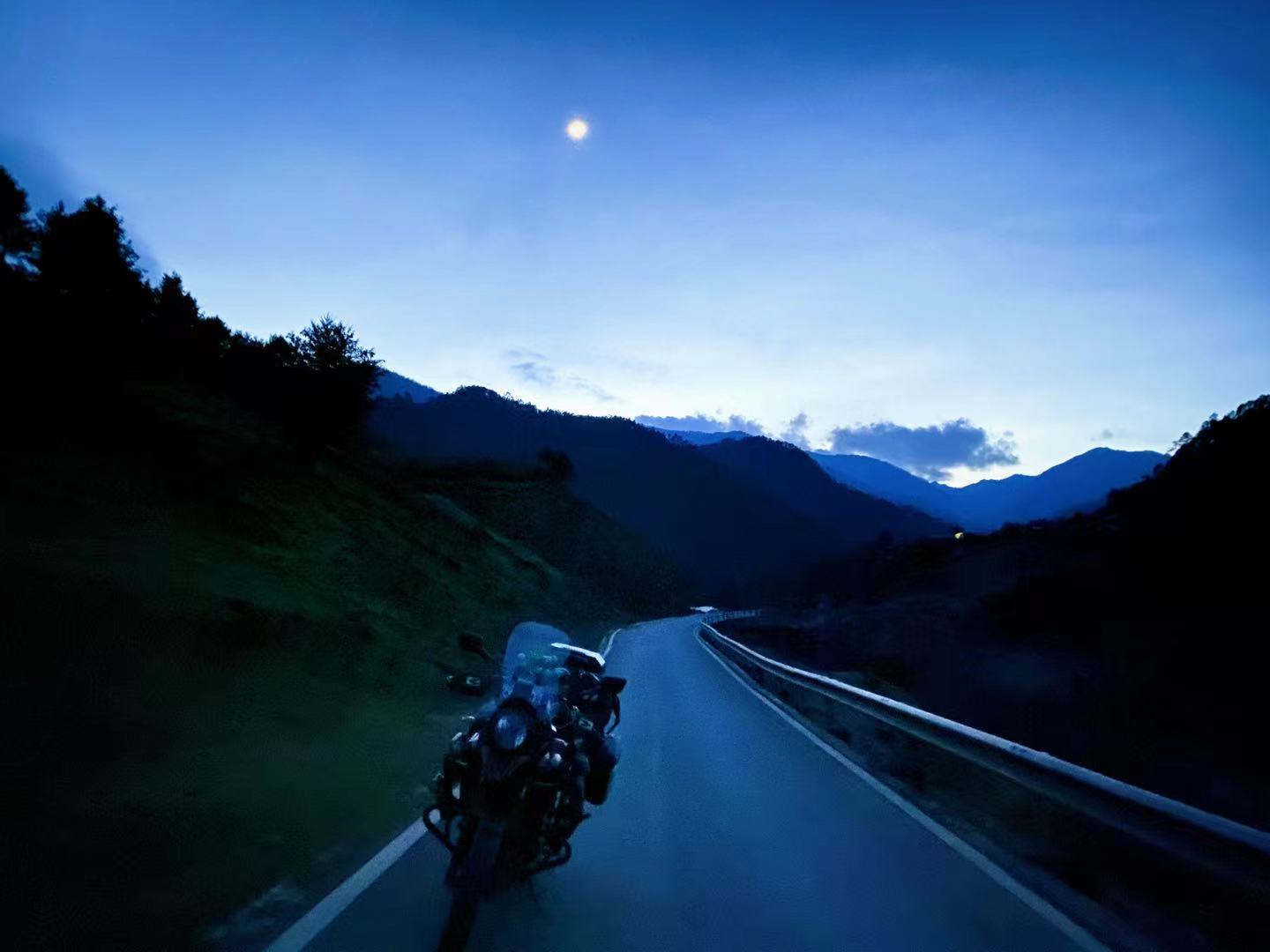 2020摩旅西藏纪录片,木里藏族自治县摩旅