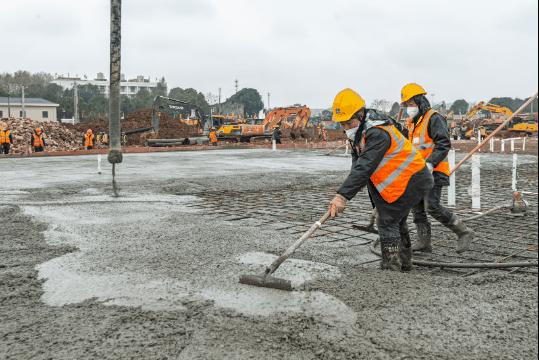 外媒怎么评价中国十天建一所医院,中国10天建医院速度震惊世界