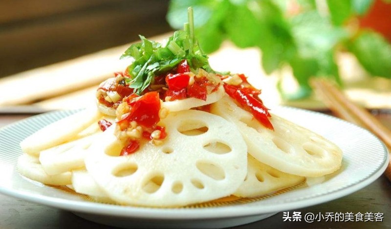 莲藕一炒就变黑,莲藕一卤就发黑