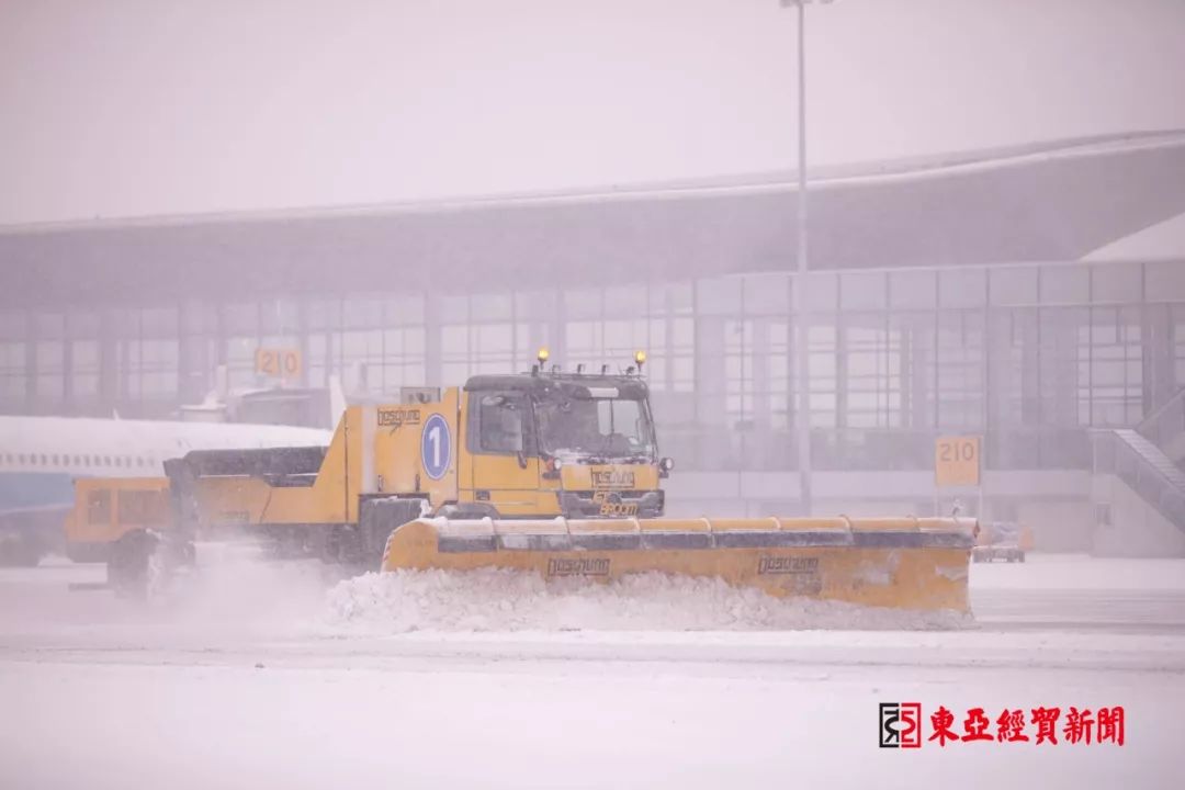 暴雪天气已至长春市能见度下降,长春天气寒潮零下-21度