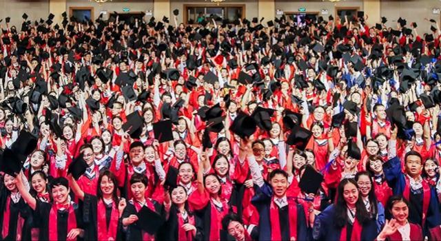 面积最小的大学为什么不扩张,面积最小的大学全校只有1栋楼