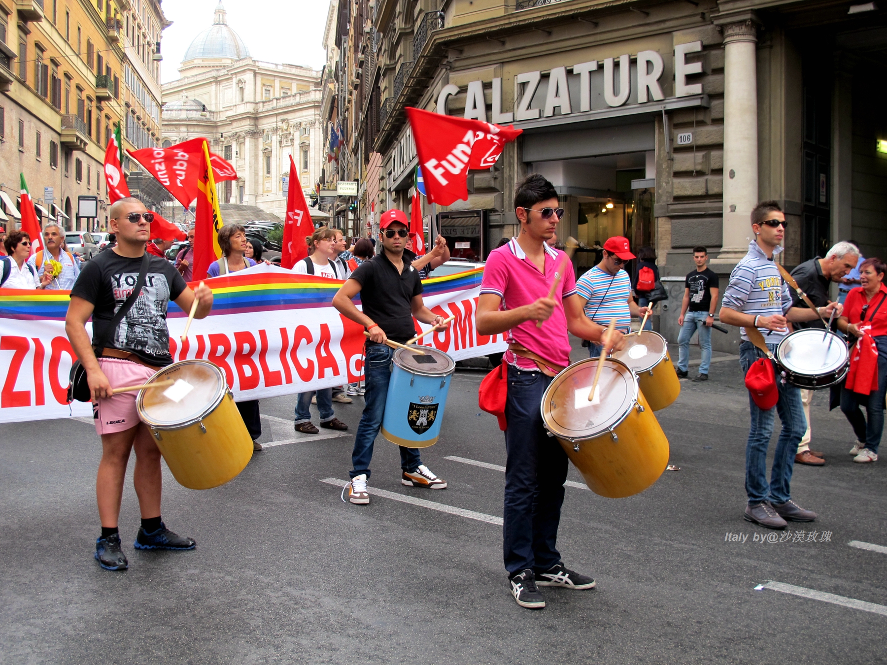 鐤儏鏈熼棿鎰忓ぇ鍒╂紨鍞变細,鐤儏鏈熼棿鎰忓ぇ鍒╅槼鍙版紨鍞变細