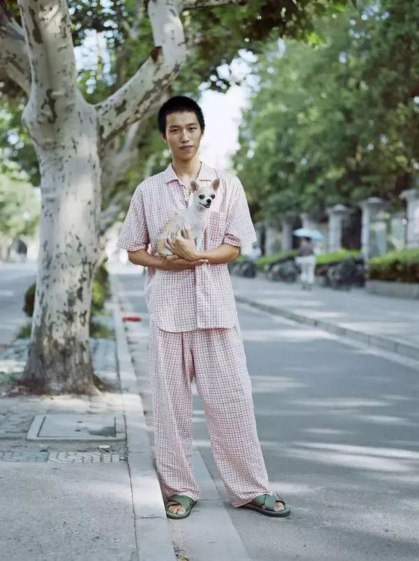 睡衣除了滚床单，还有什么时髦可能？