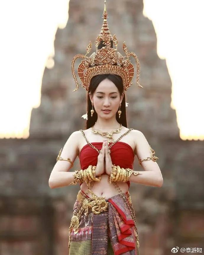 中泰文化差异对比娱乐视频,中日韩泰审美区别