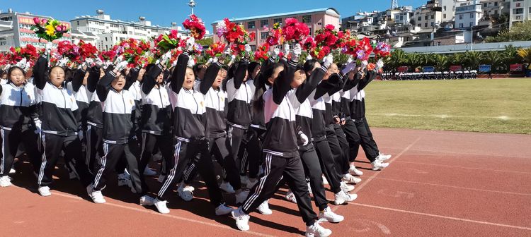 浣撹偛寮哄浗濂嬫枟鏈夋垜娴锋姤,濂嬫枟闈掓槬寮哄浗鏈夋垜杩愬姩浼氬紑骞曞紡