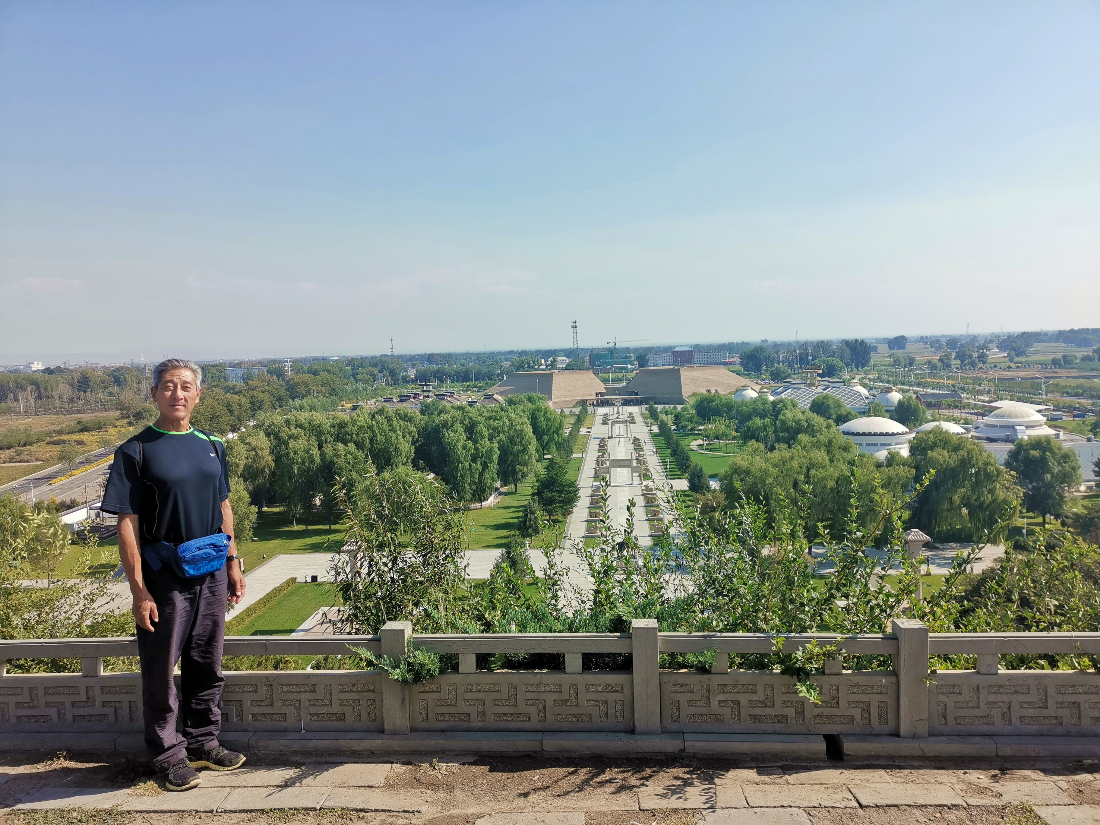 65岁的老人自己去旅游,60岁老人独自旅游