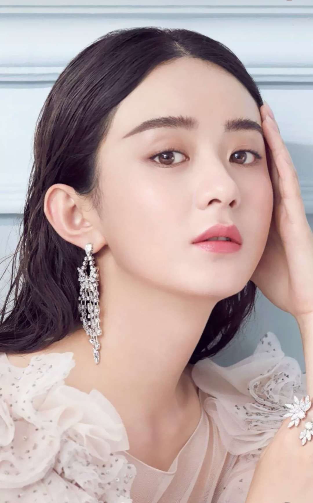 赵丽颖珠宝搭配什么,赵丽颖同款穿衣搭配