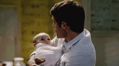 宝宝不舒服自己喝药,儿童不舒服就吃药对身体好吗