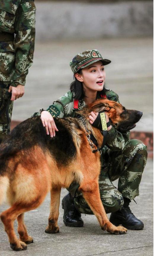 张馨予中性风逆风翻盘,张馨予成功的逆袭视频