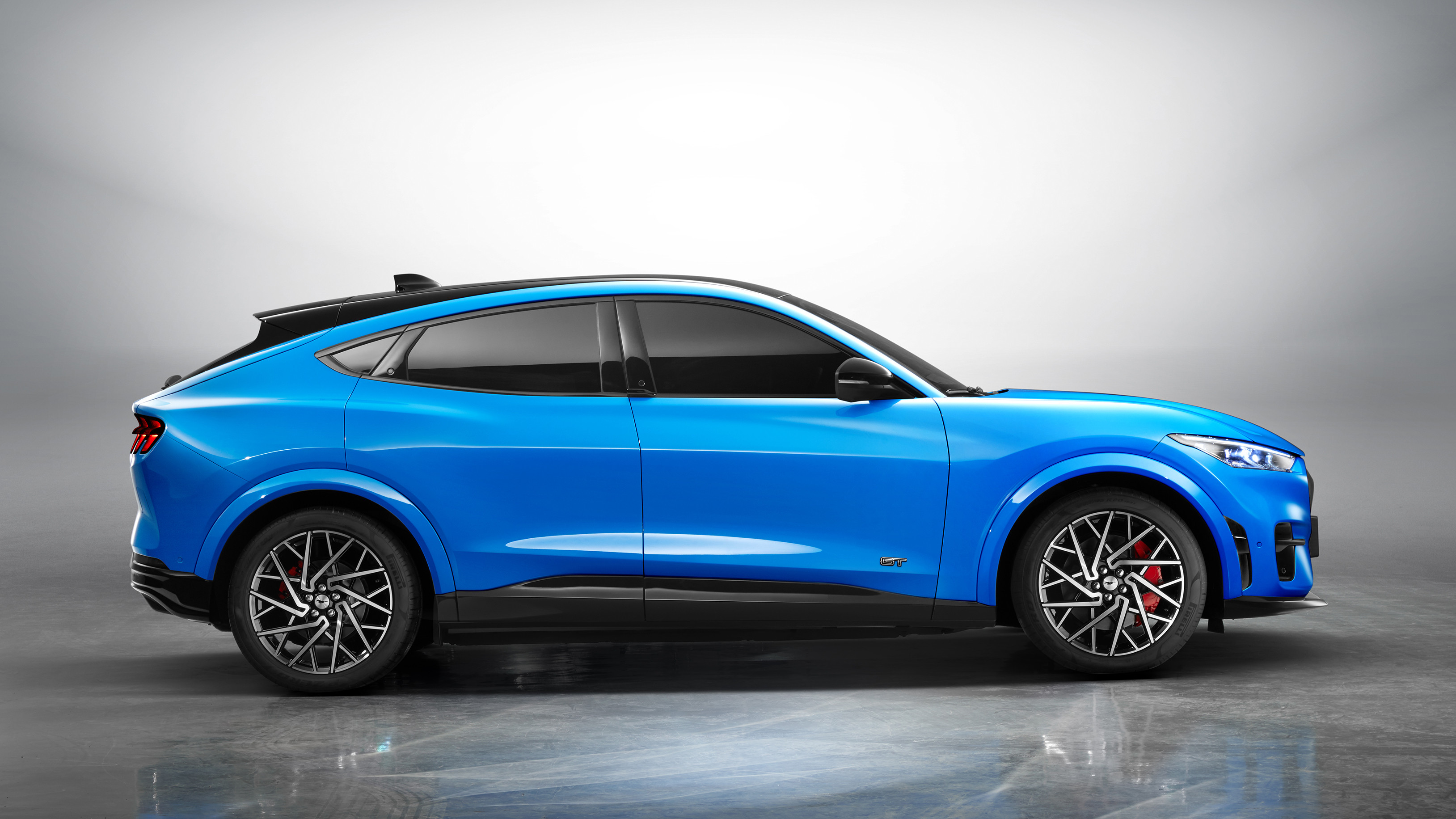 本田cr-v和丰田rav4怎么选,实力叫板新rav4本田新款cr-v解析