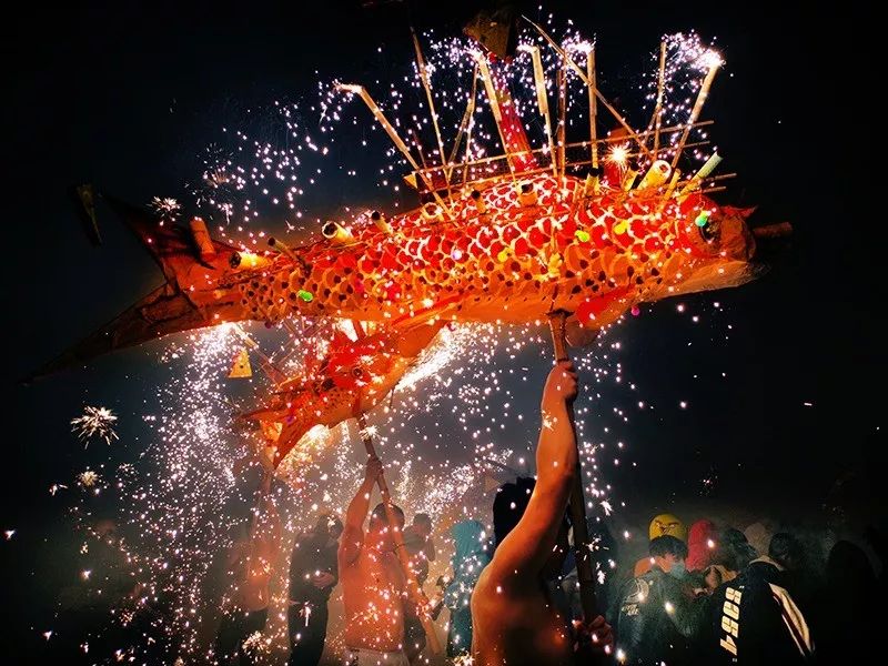 手机拍照不如之前清晰,手机拍照不如实物好看