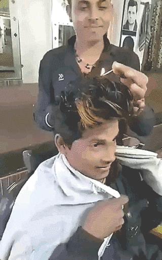 自己在家剪头发又染头发,在家自己给小女孩剪头发