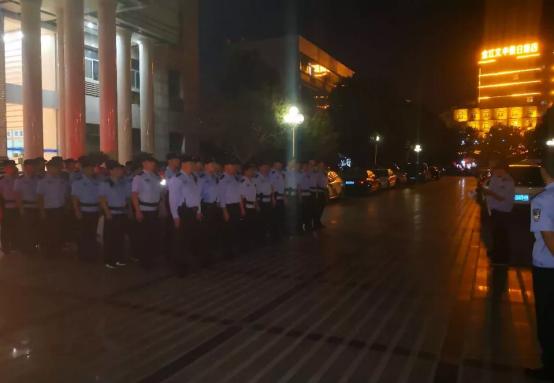 瀹夊叏绁ュ拰鍋囨湡,涓鍋囨湡鍏ㄥ競绀句細娌诲畨澶у眬骞崇ǔ