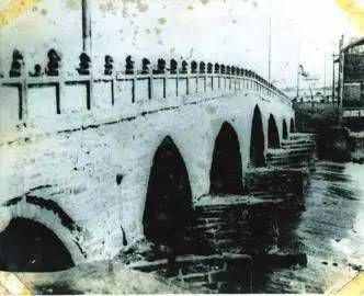 成都酒吧冷知识,成都著名的酒吧在哪几条街