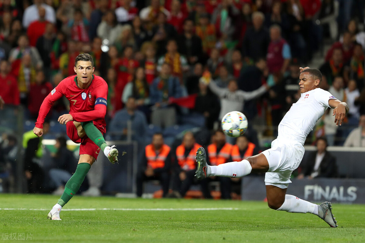 欧洲杯最帅球员排行榜,谁是欧洲杯冠军之王