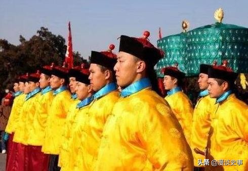 清朝皇帝退位后,紫禁城那么多的御林军到哪里去了