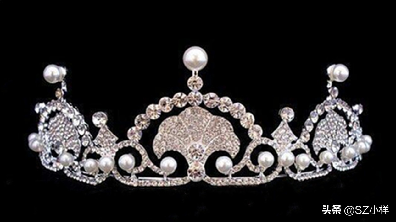 英国女王多奢侈,英国女王佩戴珠宝来源图