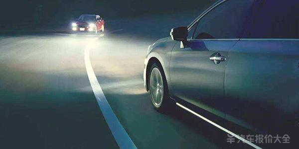 行车中各种故障灯图解说明,用车小技巧故障灯排除