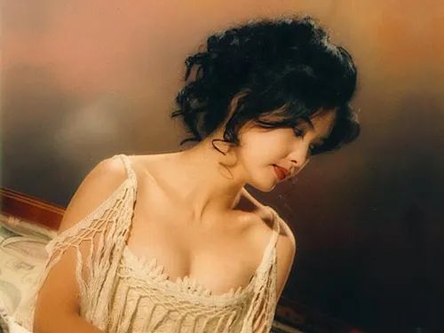 邱淑贞近照曝光图片,53岁邱淑贞近照曝光