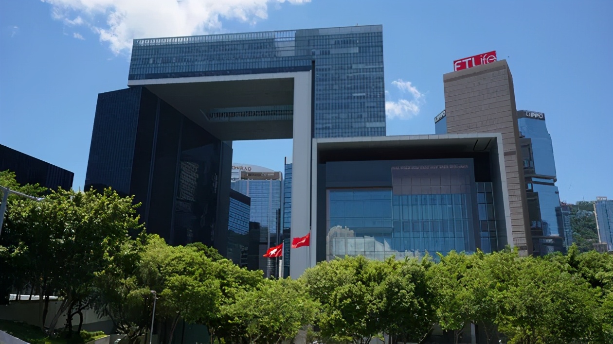 「速递」王毅与新加坡外长相会武夷山；20年了，81192,请返航！;港台退出所有奖项评选