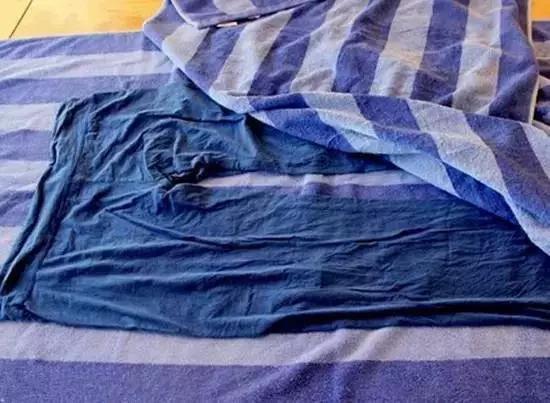 毛料衣服缩水怎么复原,纯棉衣服缩水一招就复原