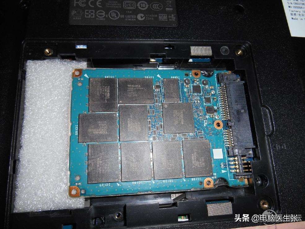 固态硬盘与机械硬盘的区别在哪里,机械硬盘与固态硬盘的区别哪个好