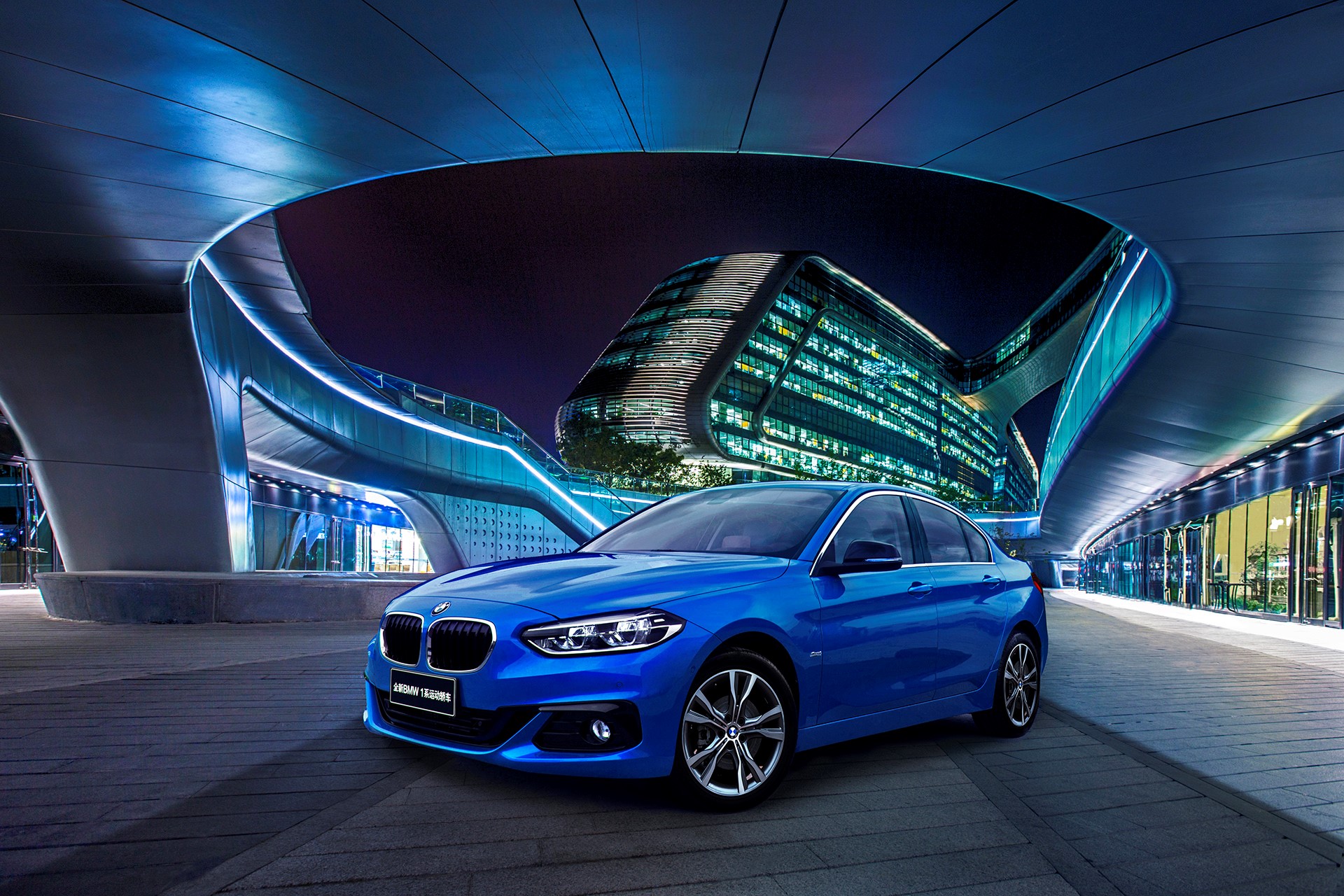 时尚又运动全新宝马1系海外实车,重塑潮流bmw1系三厢m运动版