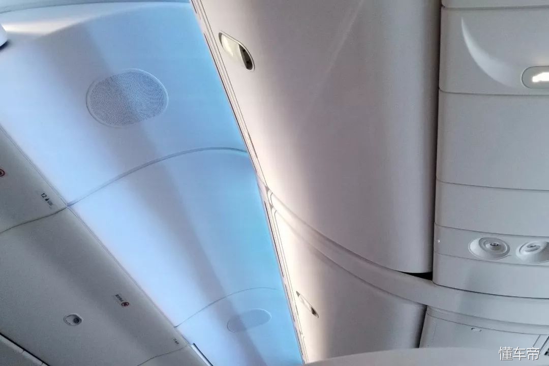 厉害了海航787 实测海航深圳北京商务舱