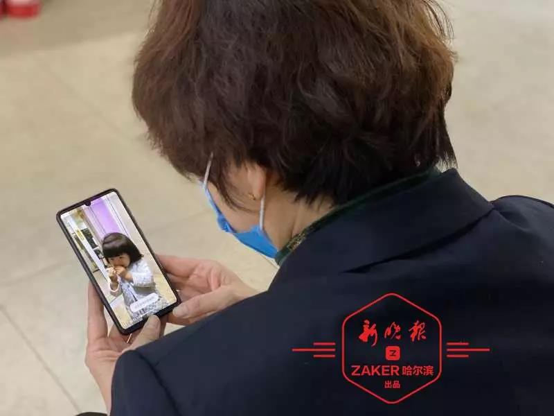 疫情面前，如果你熬不下去了，请看看他们…...