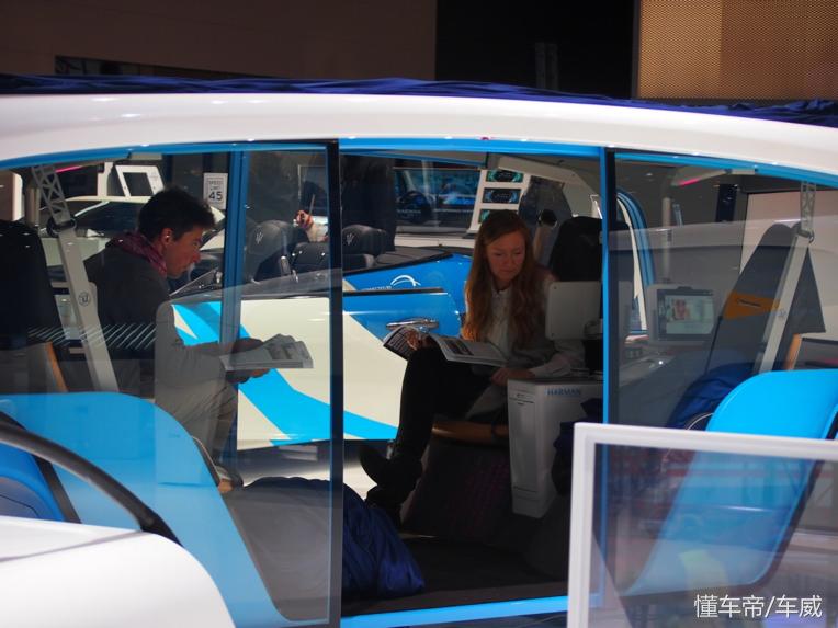 实拍RinspeedSNAP，瑞士的PPT造车公司和中国那些有啥不一样？