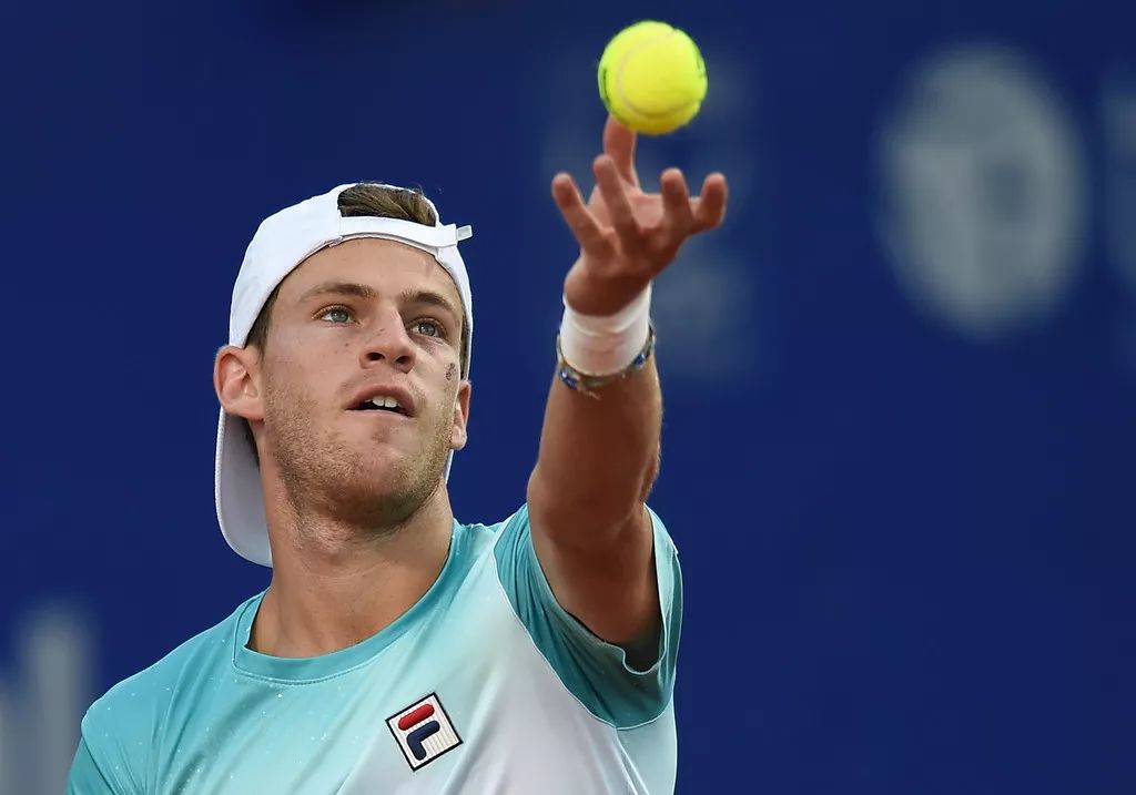 反戴帽子给人的感觉,反戴帽子有什么说法