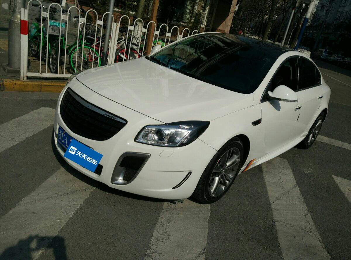 别克君威一年贬值多少,上海23款别克君威二手车多少钱