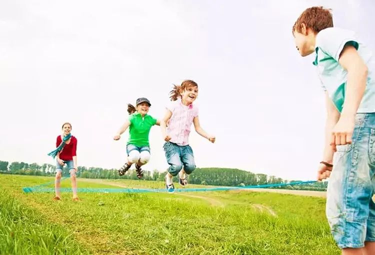 骨头关节疼痛警惕四种病,如何区分骨头疼还是肌肉神经痛