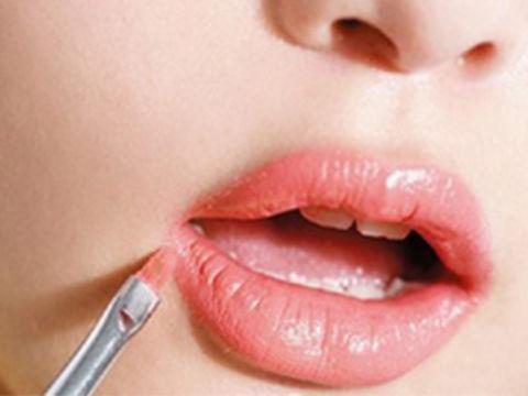 周冬雨隐形唇线,周冬雨唇线怎么用