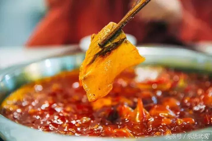 最近从武汉出发的特价机票,武汉旅游4天3晚团购价含机票