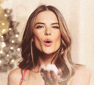 如何改善产后脱发的方法,产后脱发一般是到几个月就会缓解