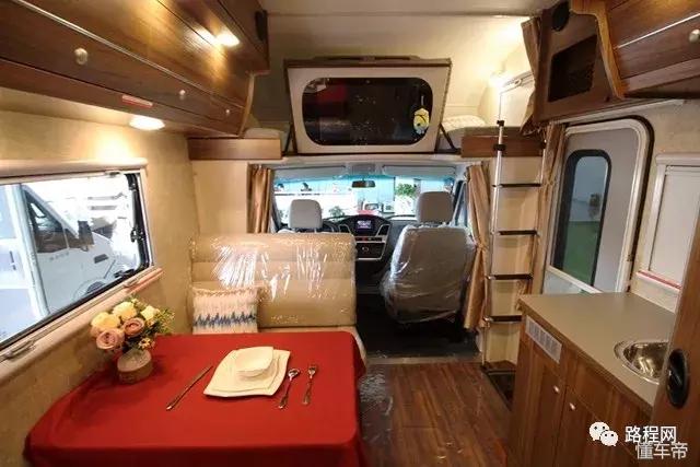 最新凯伦宾威双拓展房车价格,进口依维柯凯伦宾威二手