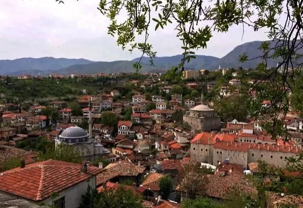 土耳其热气球八日游,旅游胜地卡帕多西亚热气球之旅