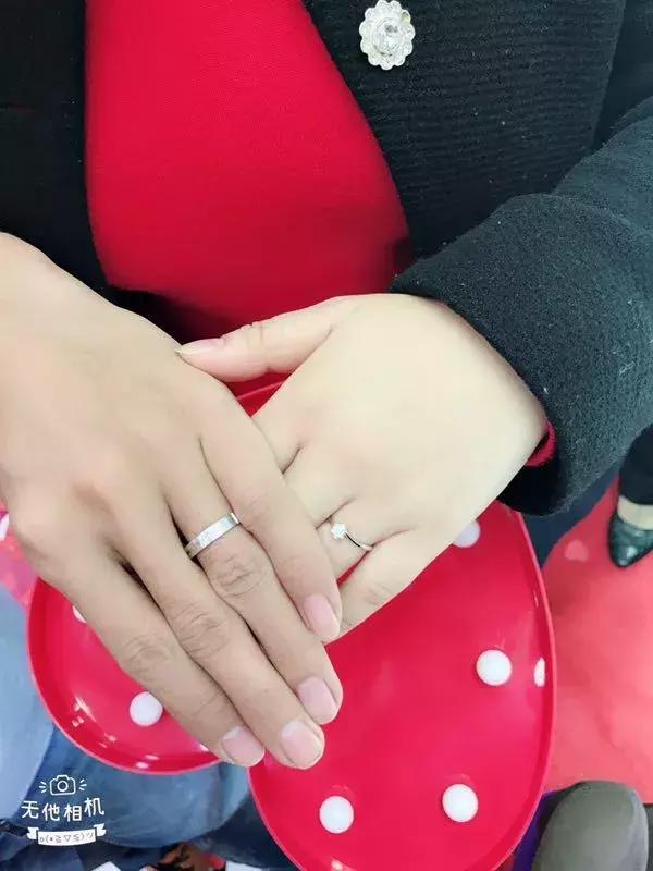 买戒指男朋友说没钱,买珠宝被骗他说不想要可以退货吗