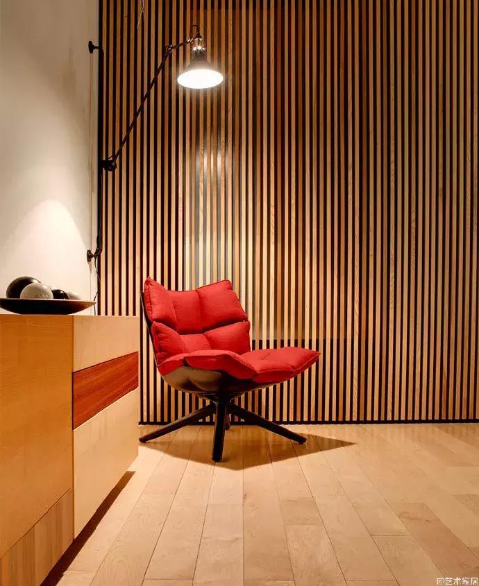 客厅两个明财位如何摆放吉祥物,客厅财位可以供财神吗