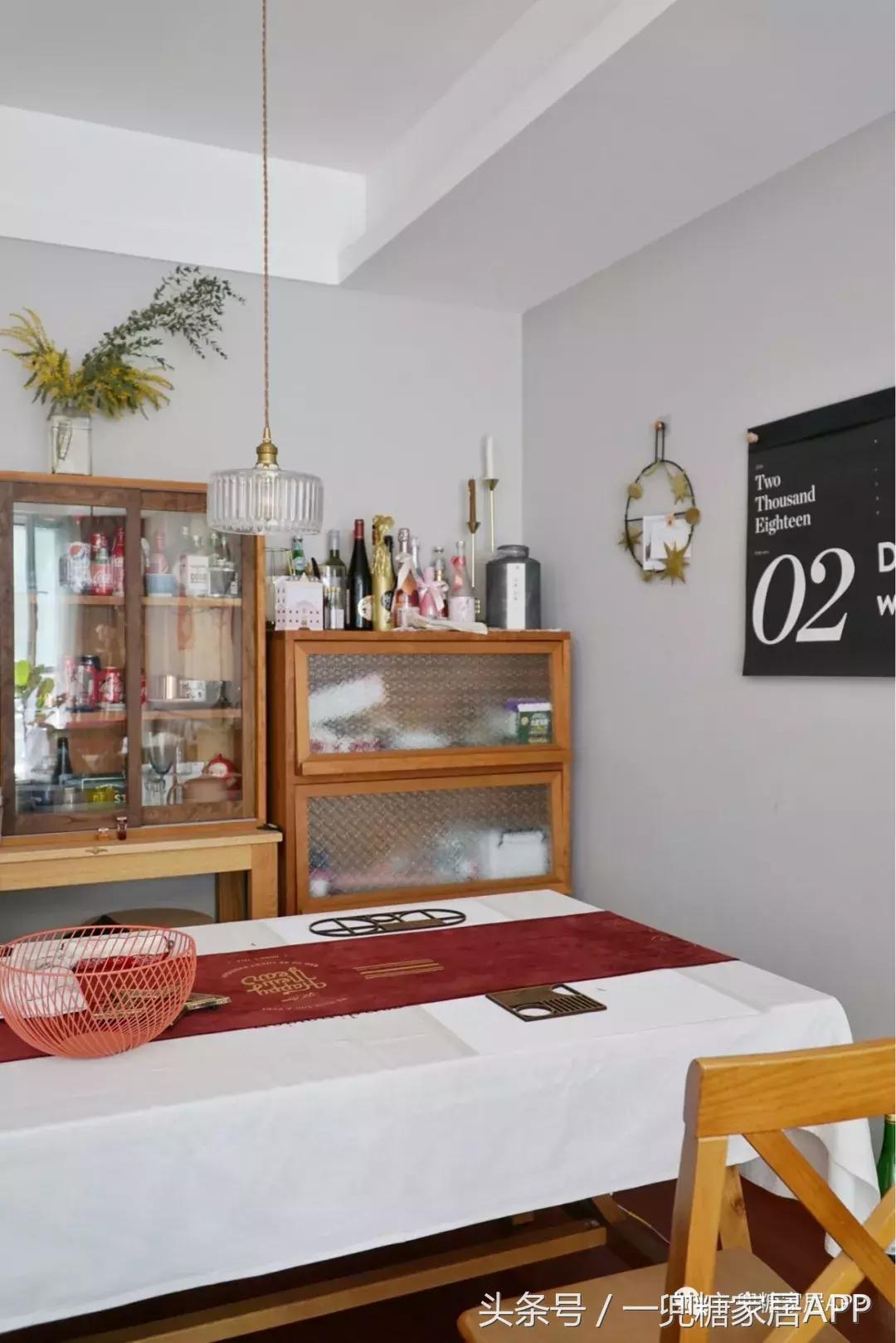 没有主灯无吊顶,不做吊顶也可有灯