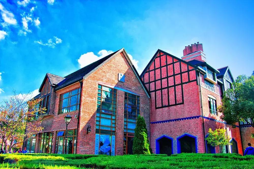 收藏！2018上海地铁最新首末班车时间表、如厕指南、游玩大全！