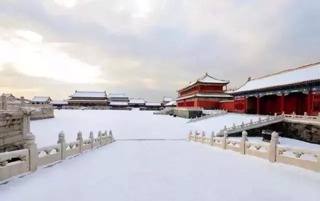 寤虹瓚涔嬬編閽熺伒姣撶,閽熺伒姣撶寤虹瓚椋庢櫙