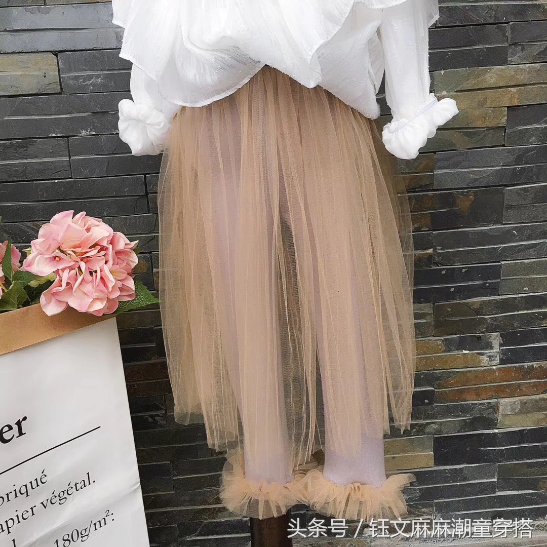 雪纺上衣小个子搭配牛仔短裙,修身裙子如何搭配裤子女